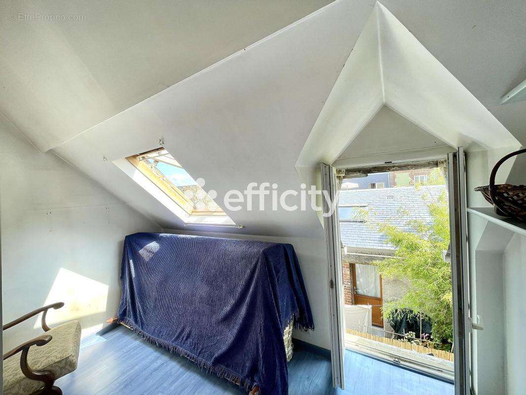 Maison à VILLERVILLE