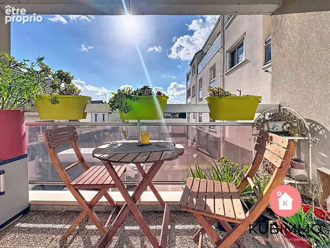 Appartement 1 pièce 32 m² à vendre à Livry-Gargan (93190) - photo 2