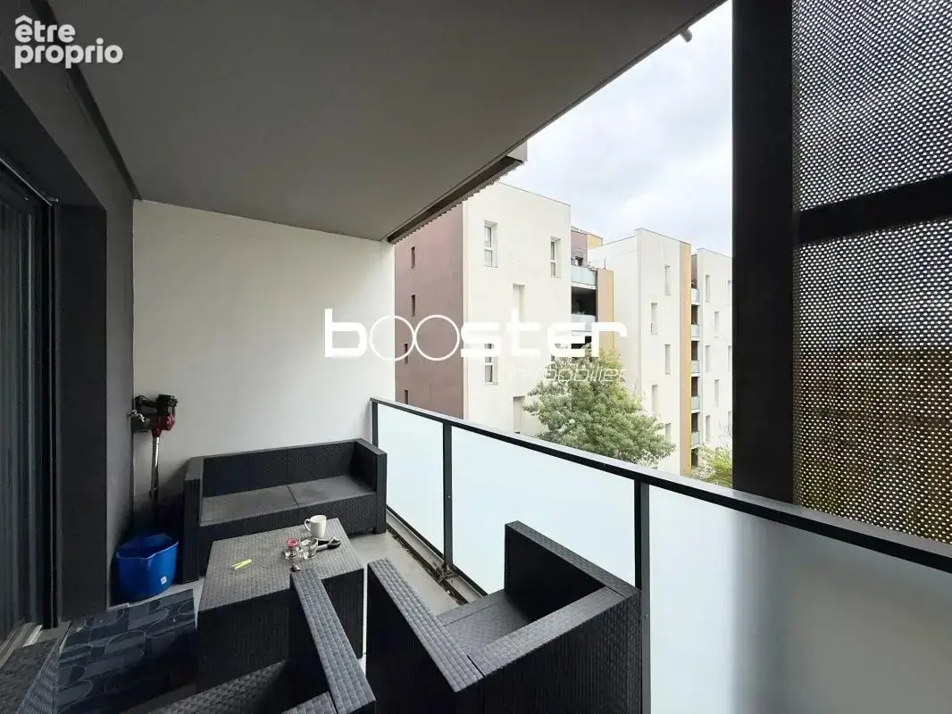 CARTOUCHERIE - Bel appartement 2 pièces avec terrasse et cellier privatif - photo 2