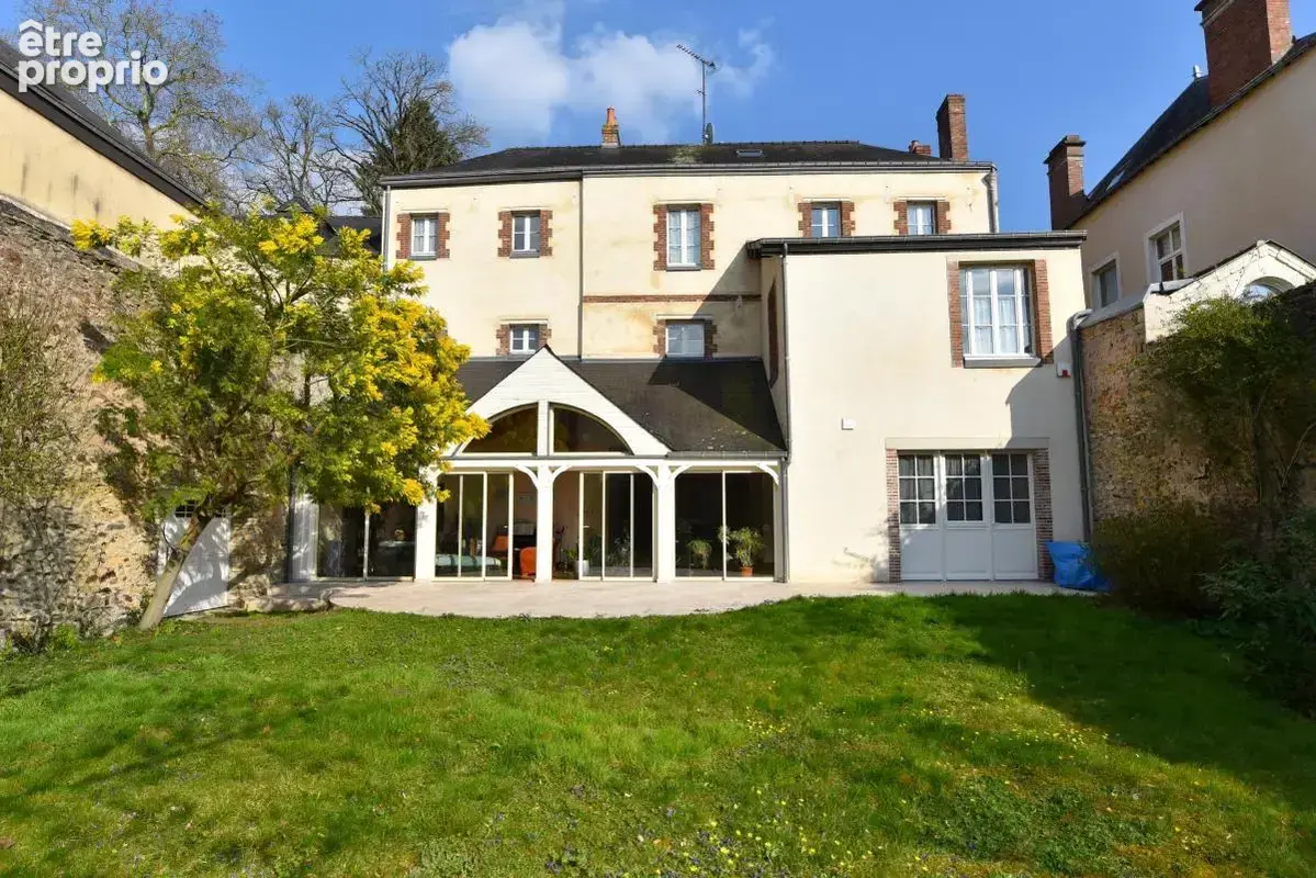 Maison à LAVAL