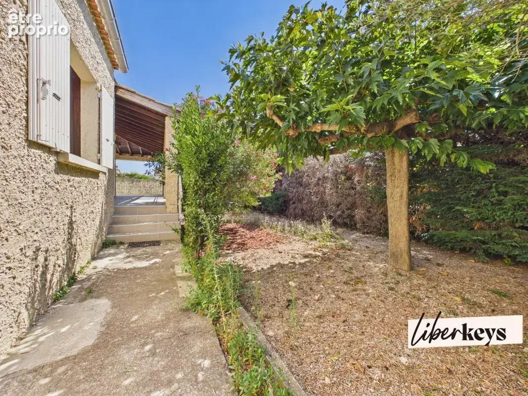  Maison familiale T5 plain-pied, piscine et garage - photo 10