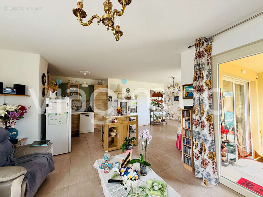 Appartement à HYERES