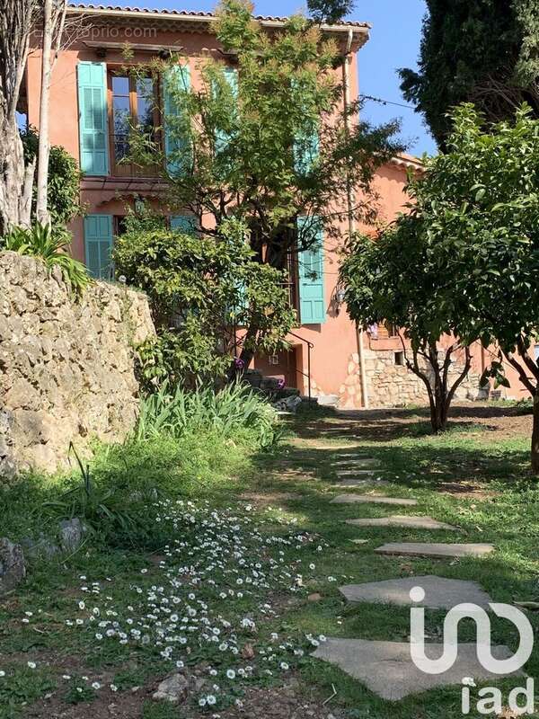 Photo 2 - Maison à LE BROC