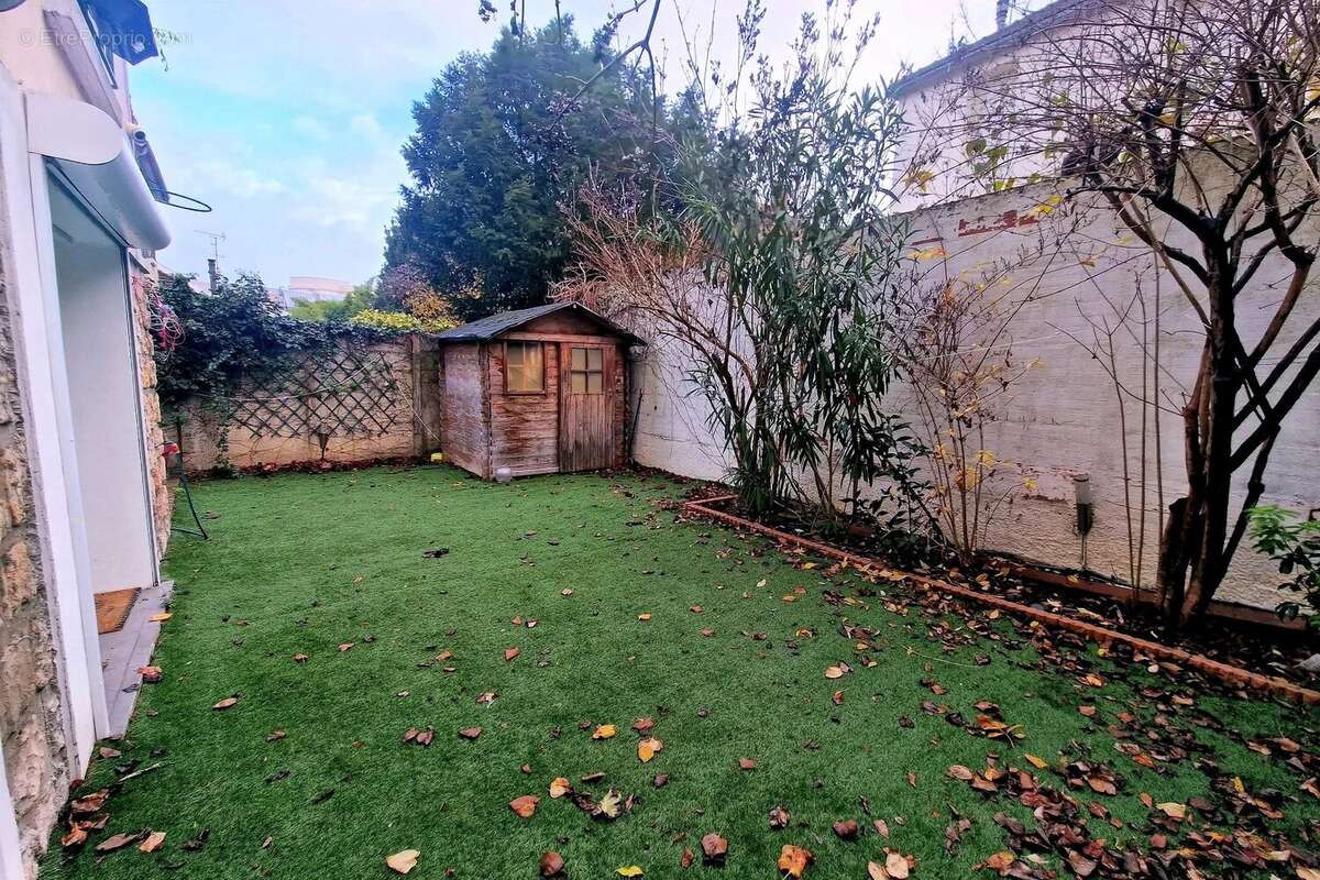 Maison à VILLEMOMBLE