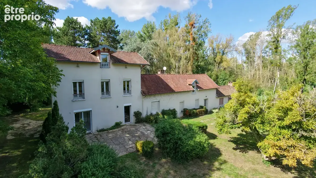 Belle DEMEURE - 300m2 - 1 hectare - photo 2