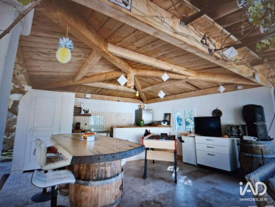 Photo 9 - Maison à LE CANNET-DES-MAURES