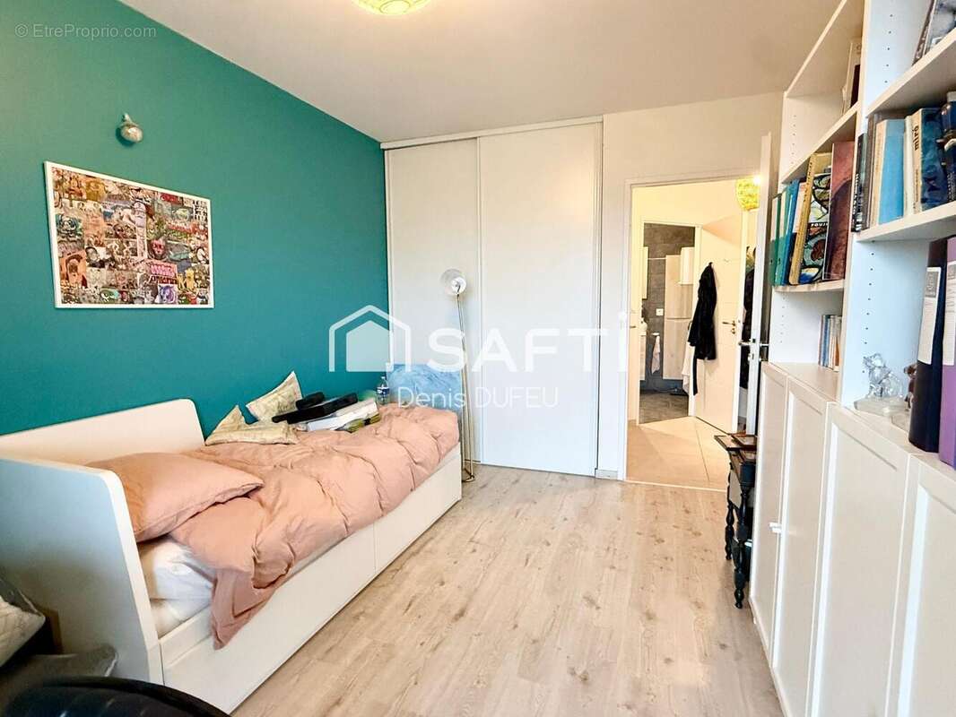 Appartement 70 m² à La Rochelle  - photo 5