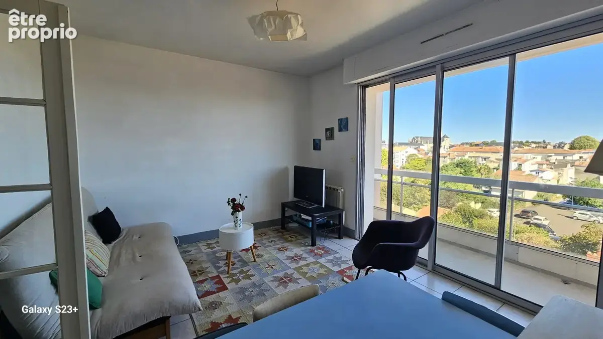 Appartement 2 pièces 42 m² à vendre à Niort (79000) - photo 2