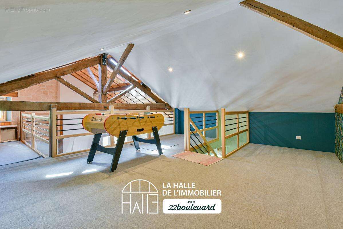 Maison à SAINT-JOUVENT