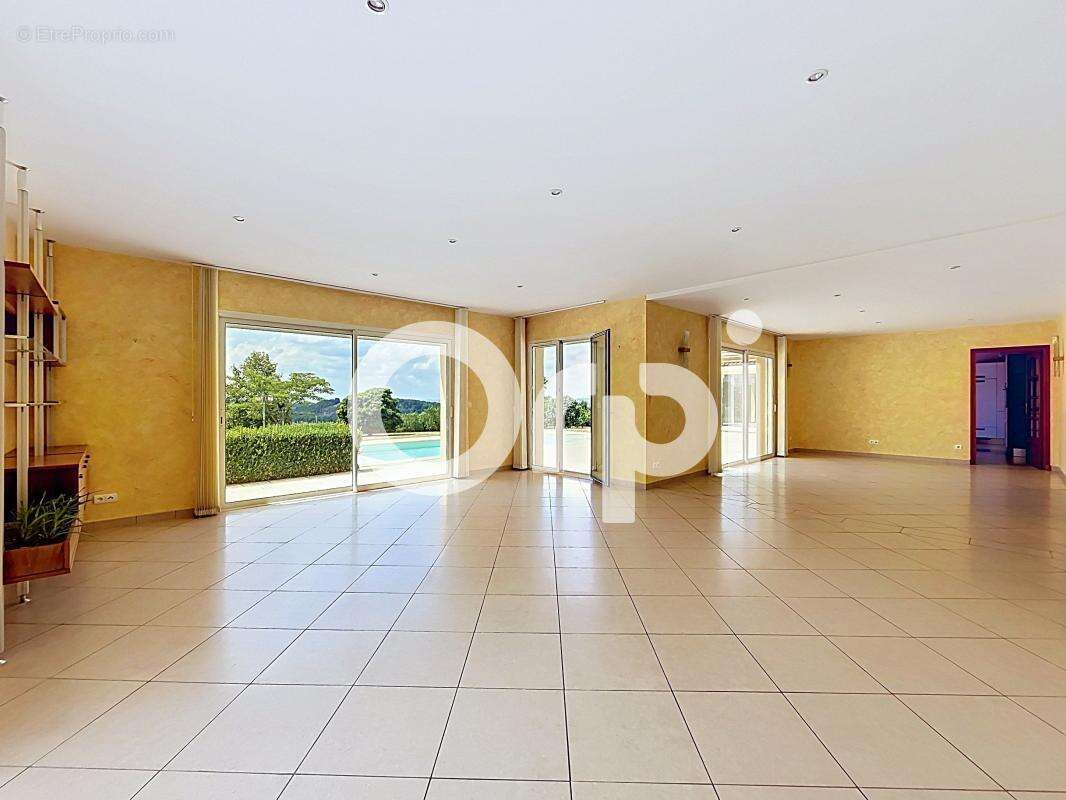 Coup de coeur assure pour cette magnifique propriete - photo 2