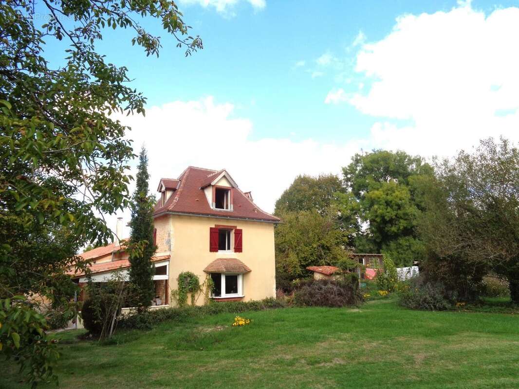 Maison à RIBERAC