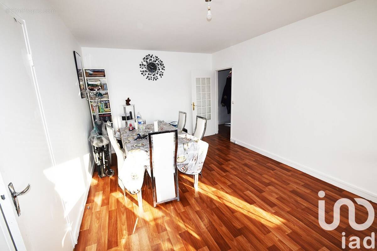 Photo 1 - Appartement à ARGENTEUIL