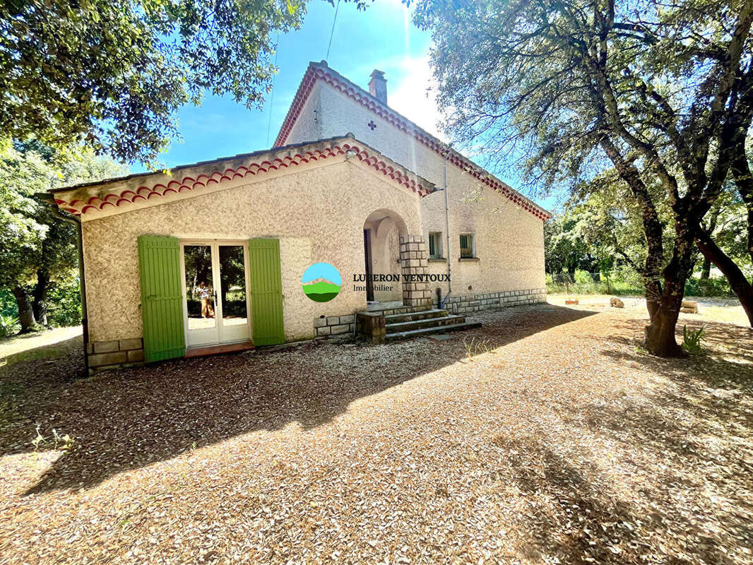 Maison à vendre Pernes Les Fontaines 130m² sur 1958 m² de terrain - photo 2