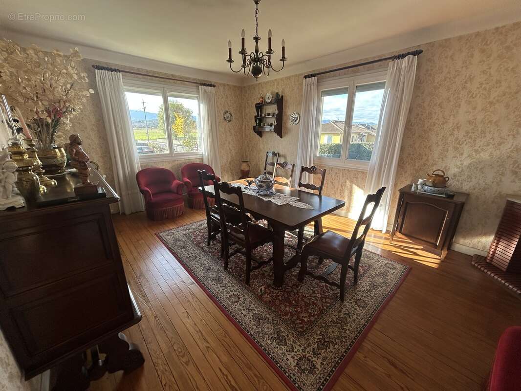 Maison à BERNAC-DEBAT