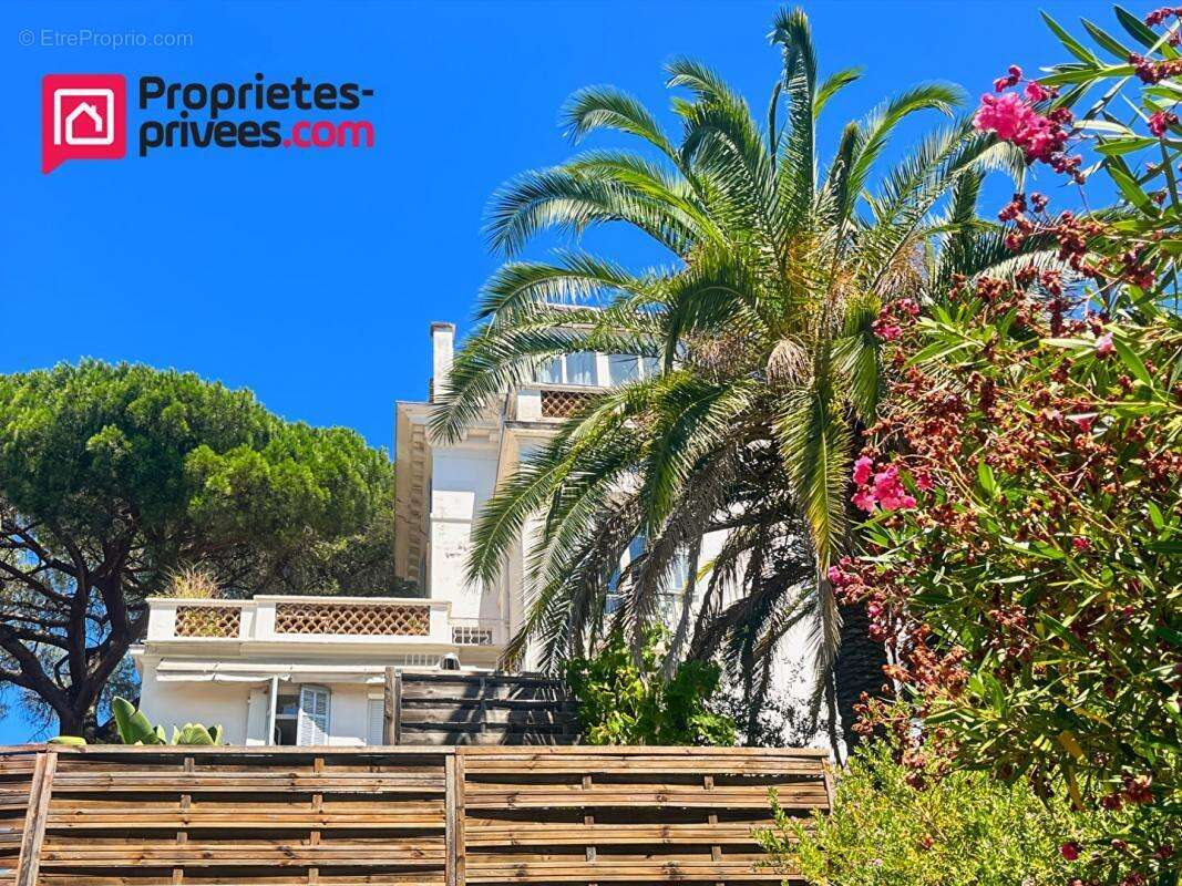 Appartement à CANNES