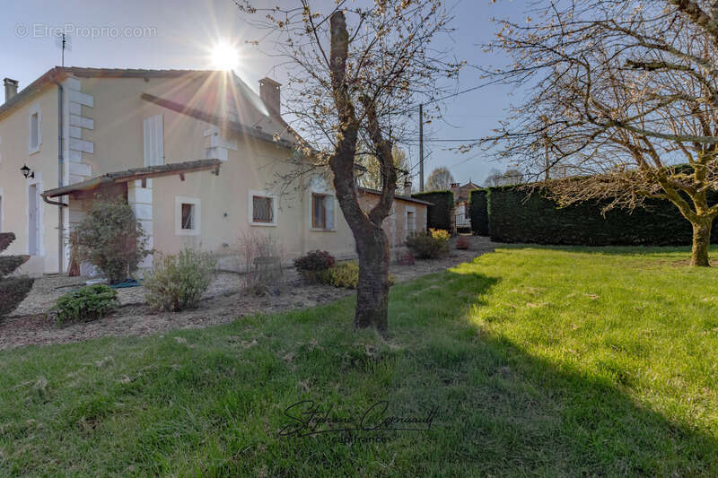 Maison à VILLAMBLARD