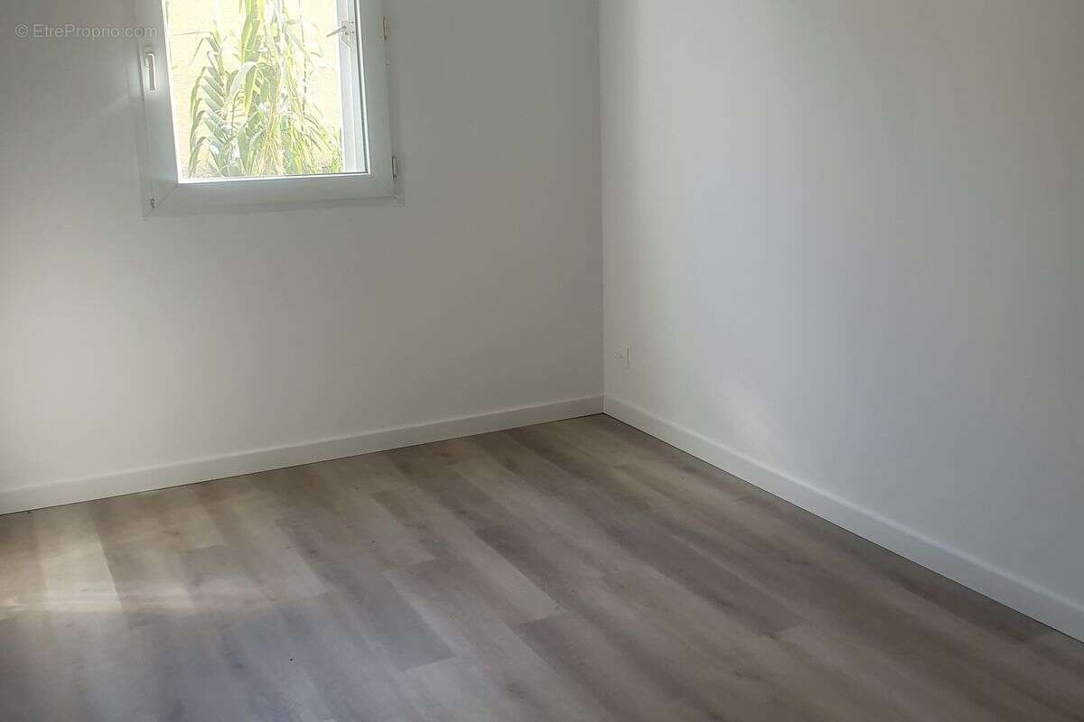 Appartement à MARSEILLE-11E