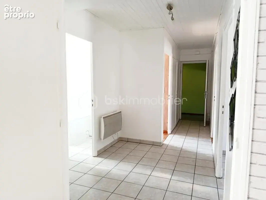 Appartement  T5 - photo 2