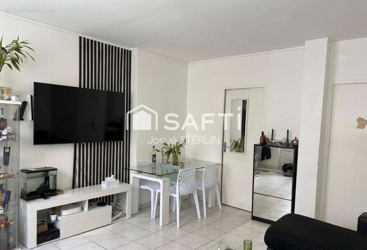Photo 2 - Appartement à MONTEREAU-FAULT-YONNE