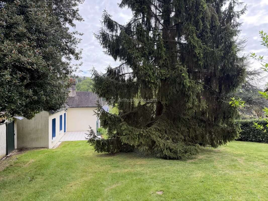 Maison à CHAHAIGNES