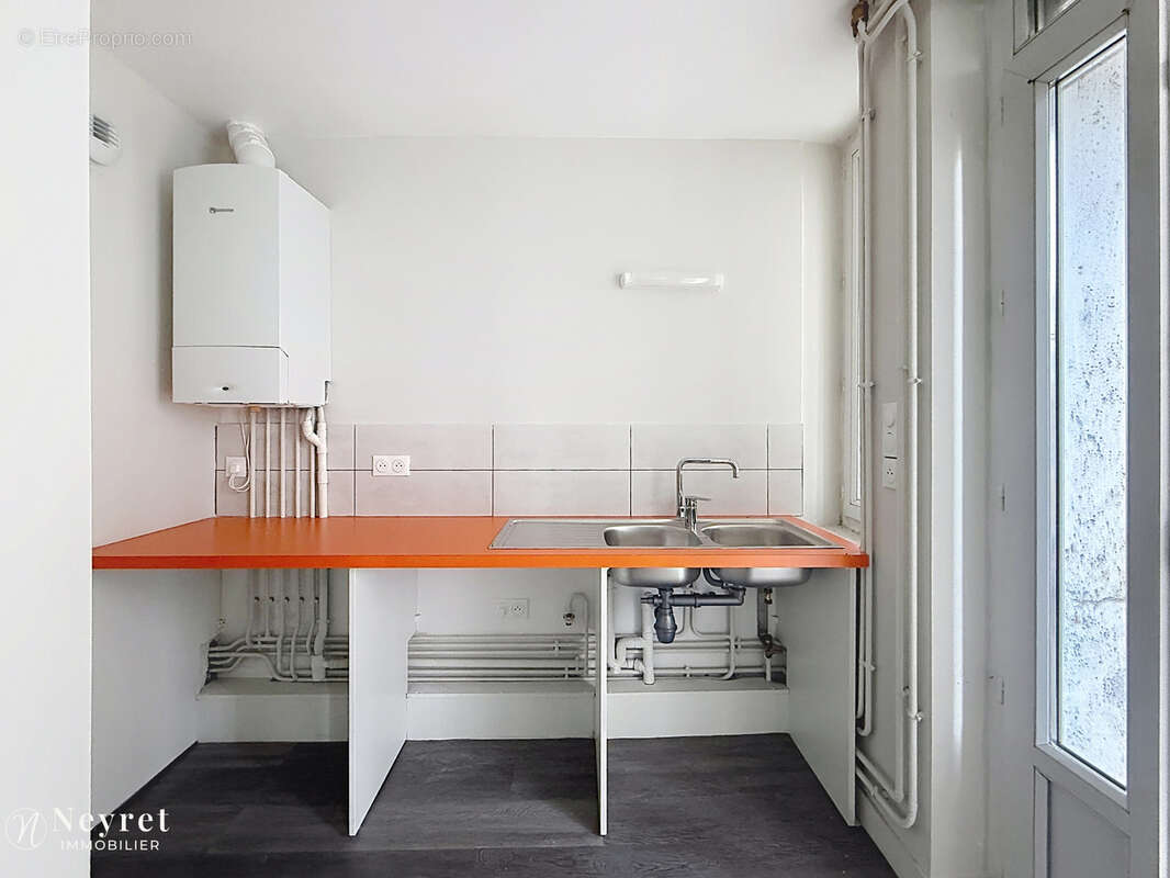 Appartement à SAINT-ETIENNE