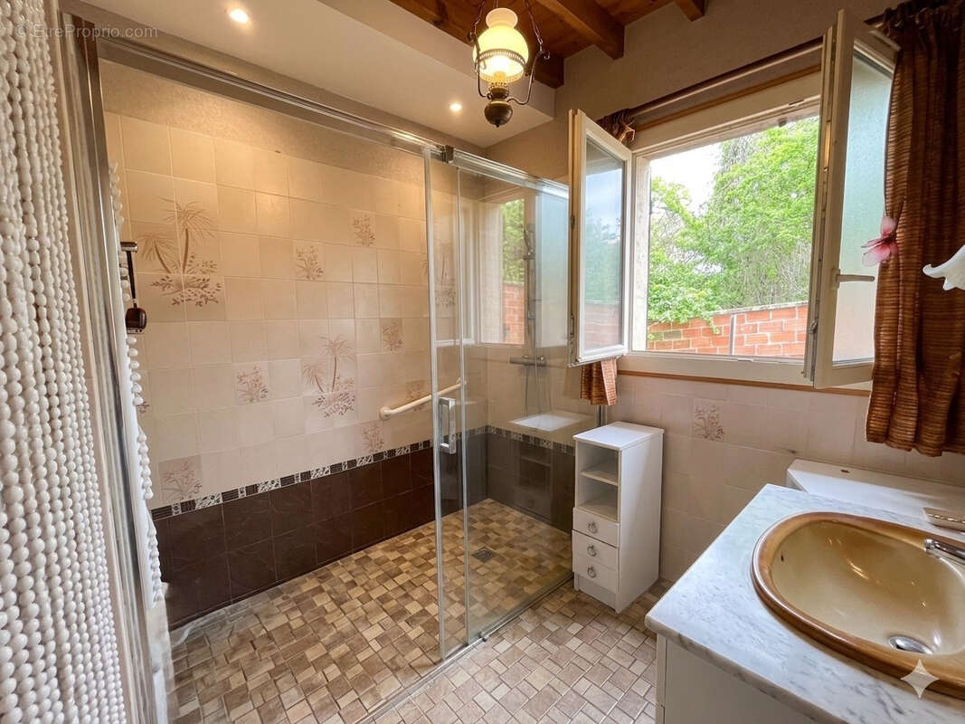 Maison 4 pièces avec jardin et dépendance - Centre ville de Sorel-Moussel 28 - photo 8