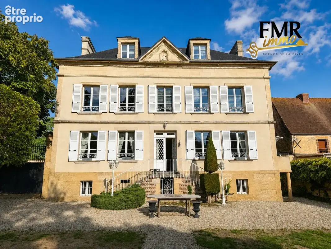 Maison à SAINT-PIERRE-SUR-DIVES