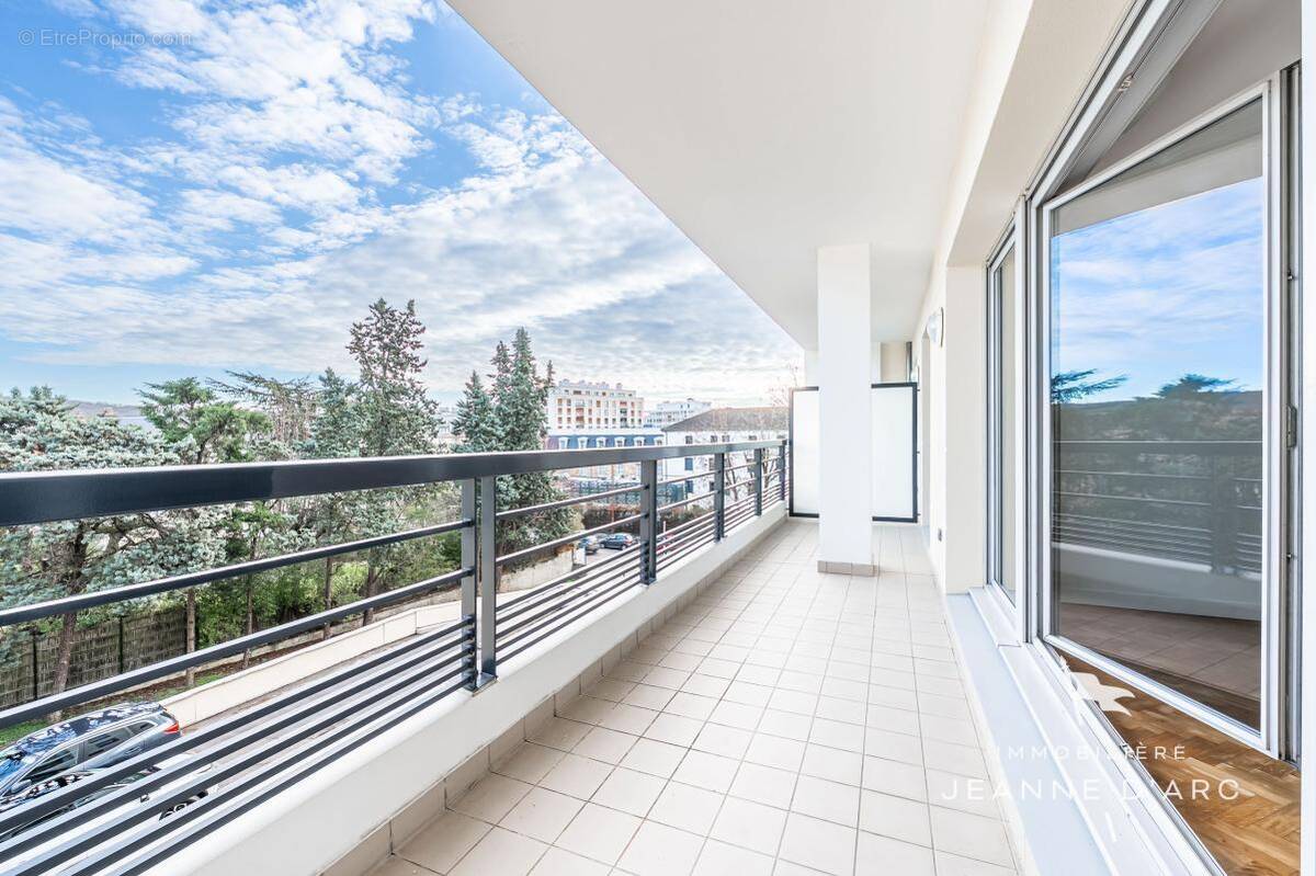 Appartement à VERSAILLES