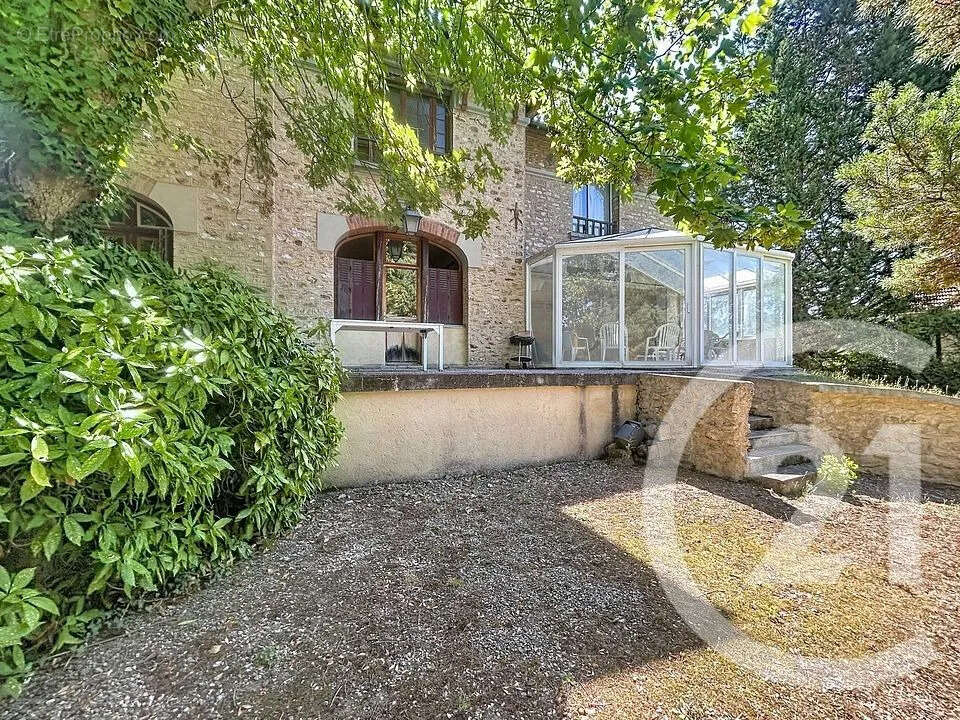Maison 238 m² à Livry-Sur-Seine  - photo 8