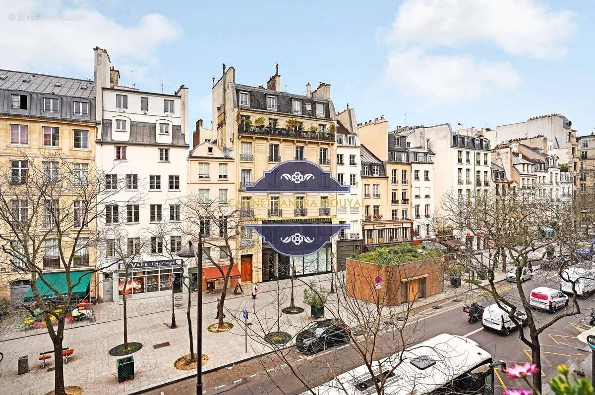 Appartement à PARIS-3E