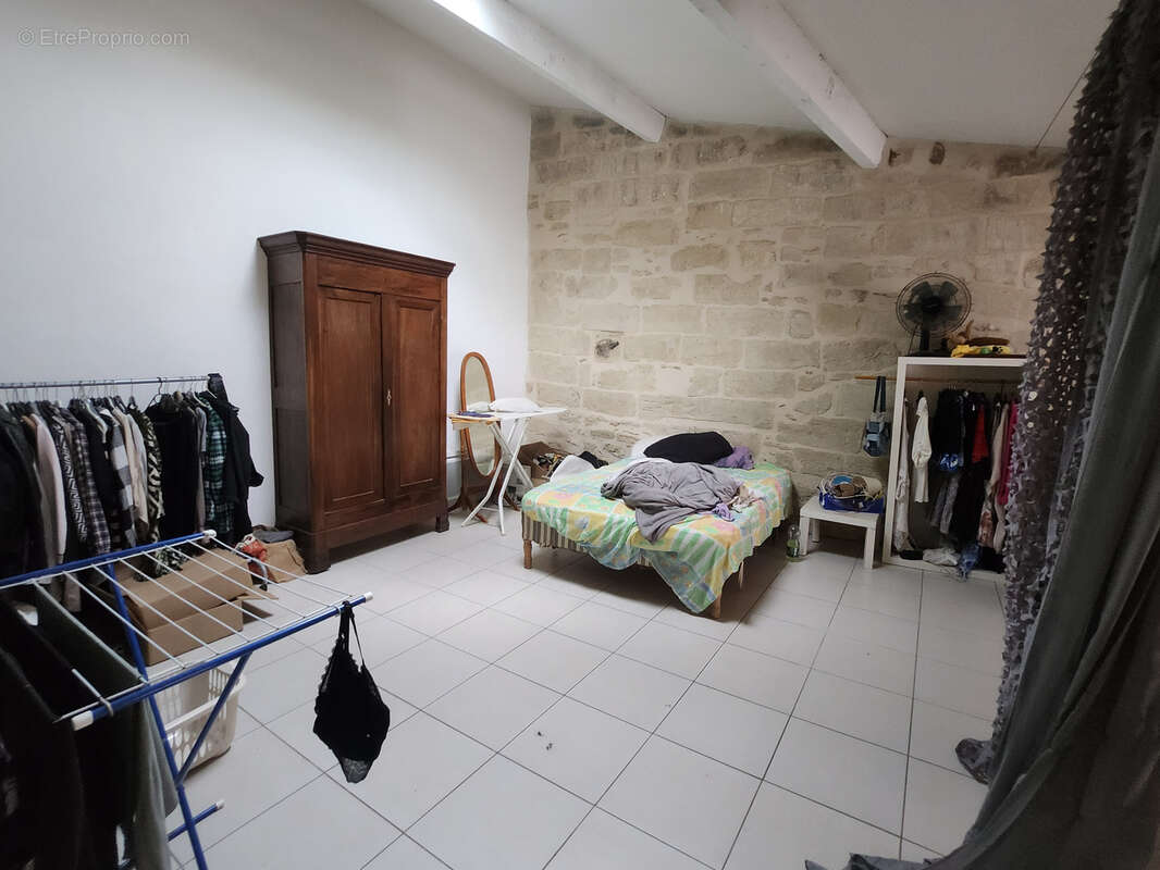 Appartement à UZES