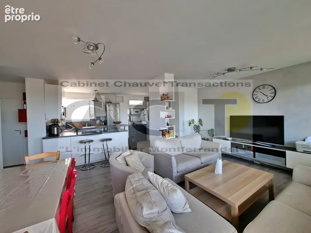 Appartement dernier étage avec balcon à acheter à Clermont-Ferrand - photo 3