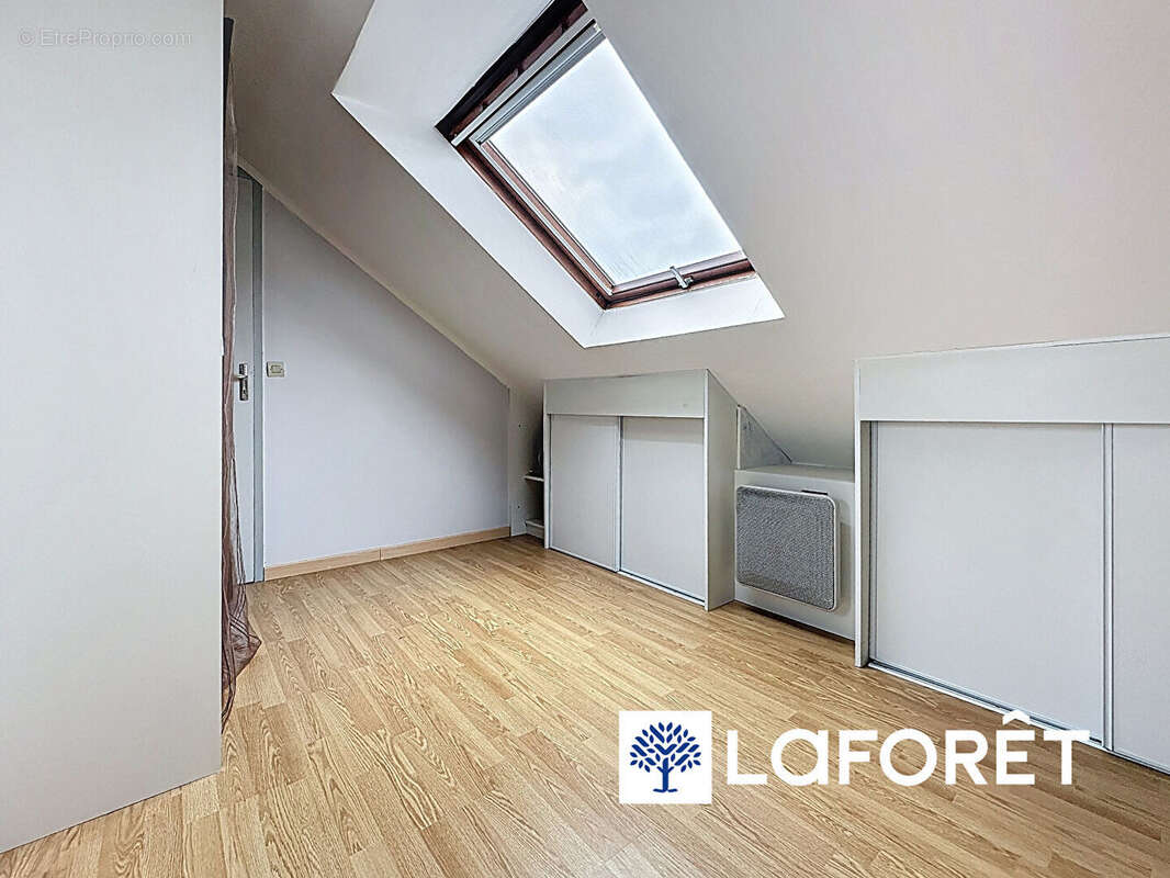 Maison à CHAUCONIN-NEUFMONTIERS