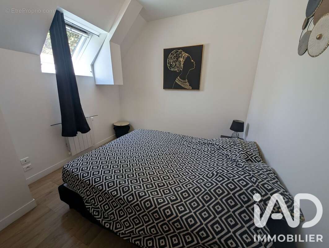 Maison 66 m² à Saint-Georges-De-Reintembault  - photo 5
