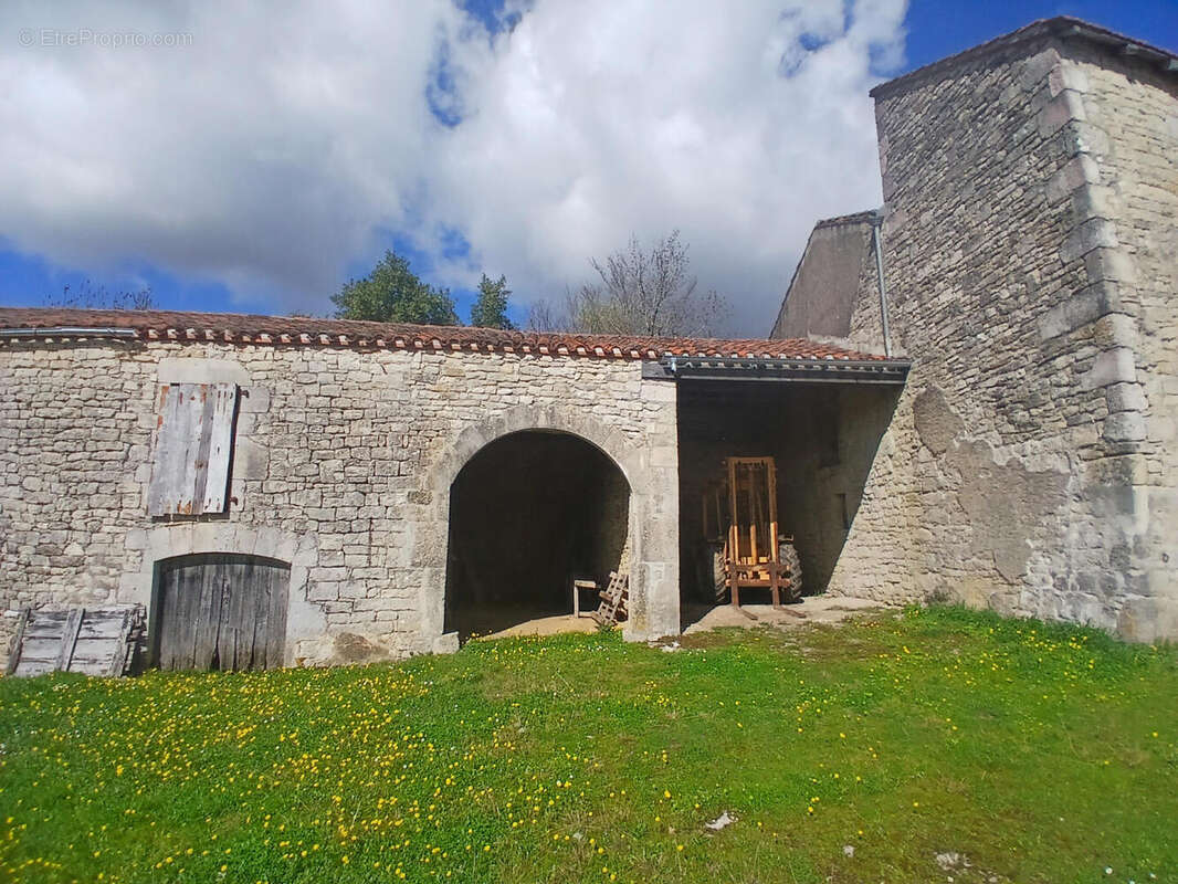 20260310_140100 - Maison à CAHORS