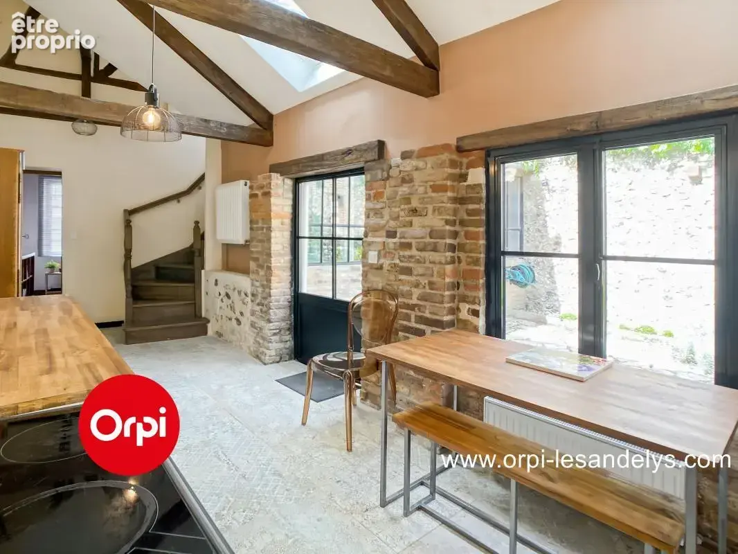 Maison de charme normande avec cour et terrasses - Beaucoup de charme - photo 13