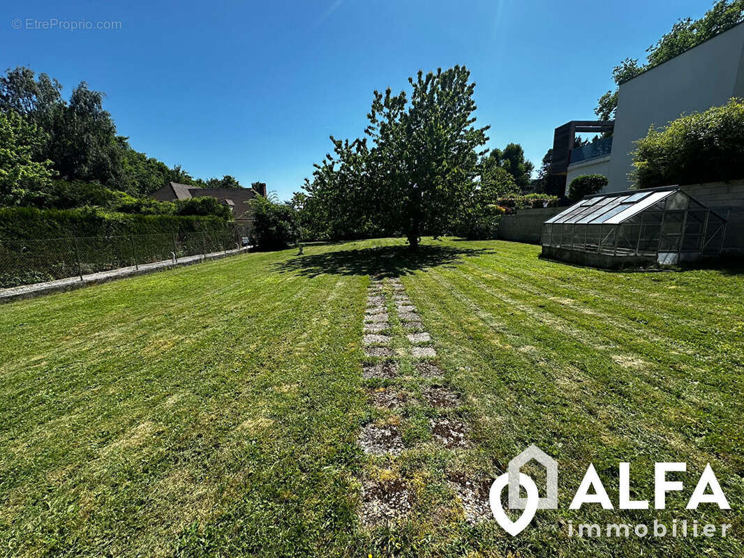 Maison à MONTMORENCY