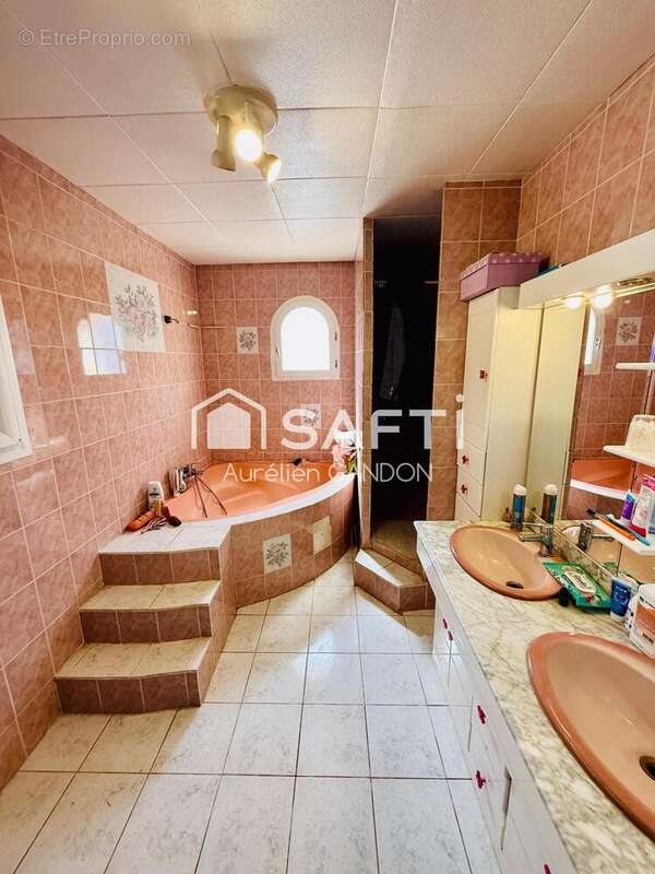 Photo 9 - Maison à THORIGNY-SUR-OREUSE