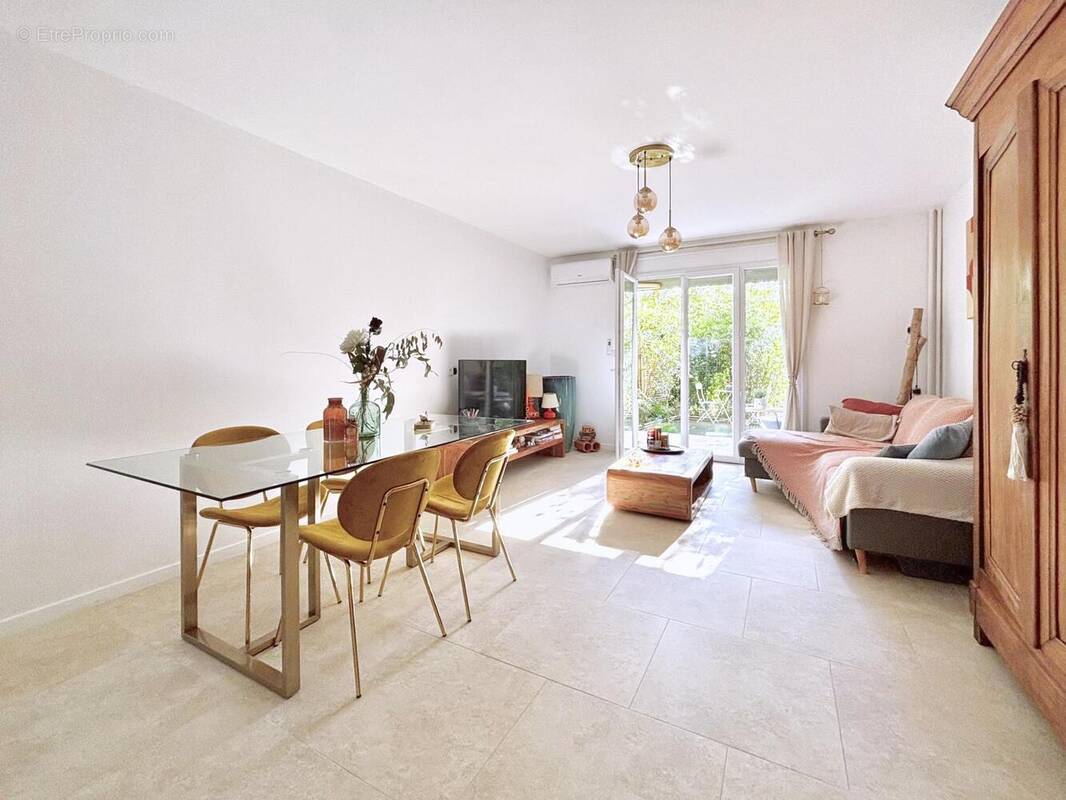 Photo 1 - Appartement à HYERES