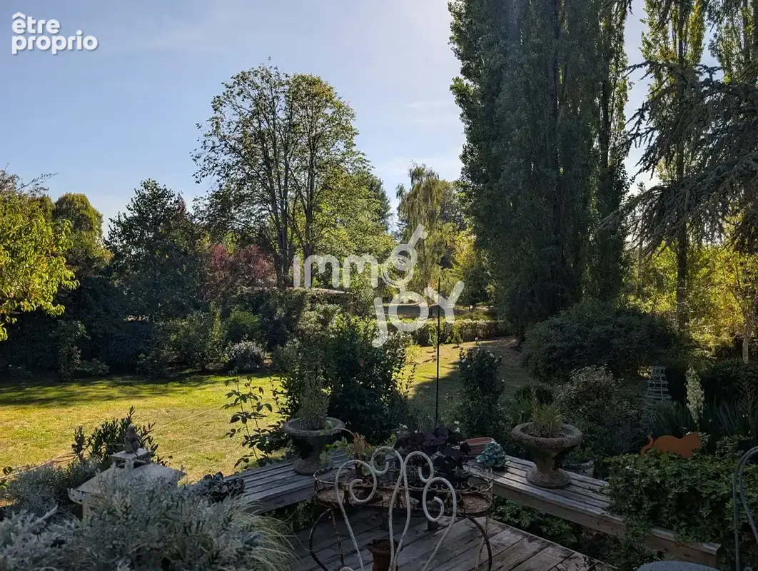 Perche en Nocé, maison de village rénovée avec dépendances sur 3695 m2 de jardin paysagé... - photo 15