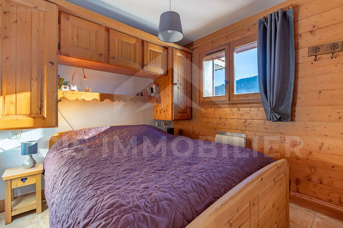 Appartement à LES ALLUES