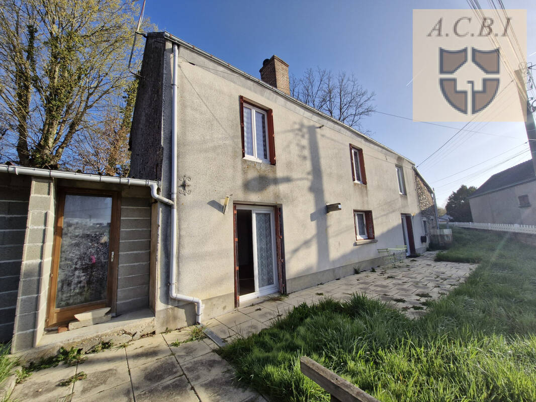 Maison à MOREE