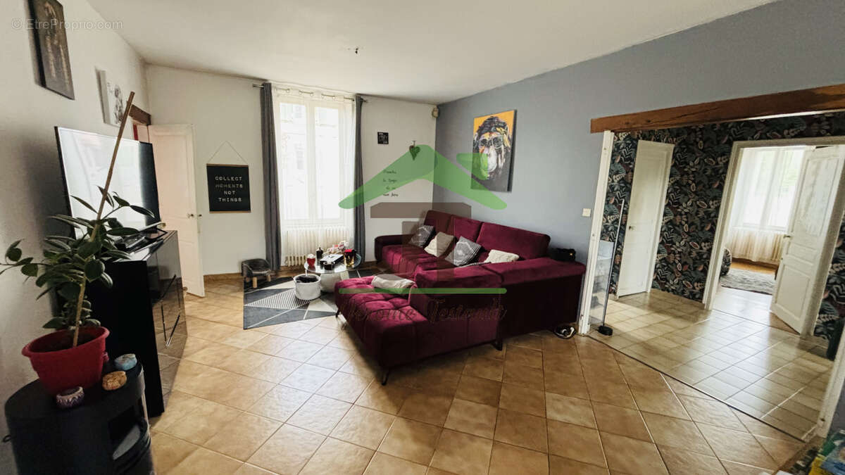 Maison à ARROU