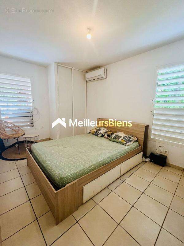 Appartement à LAMENTIN
