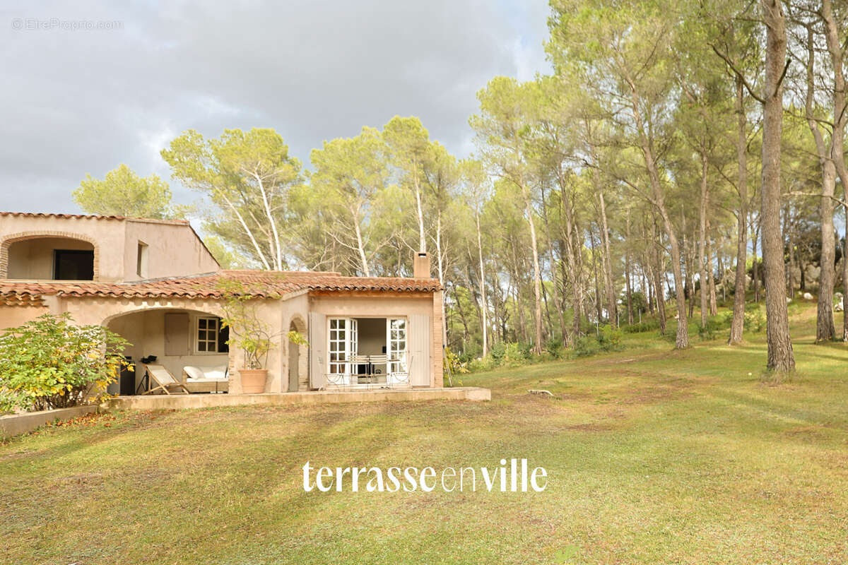 Maison à AIX-EN-PROVENCE