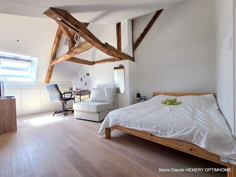 Saint-Malo – Saint-Servan Élégant duplex de caractère – 69 m² habitables (92 m² au sol) - photo 10