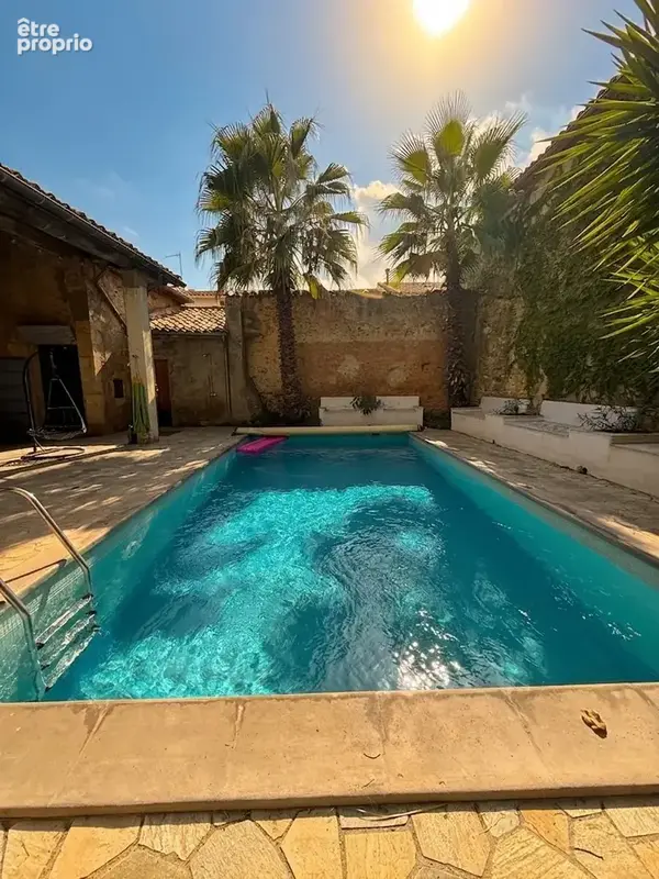 Maison Vigneronne d'exception de 380m2  Piscine 8X4 Garage de 220m2 à 25mn de la mer à 10mn de L'A75 ET 15mn d - photo 5