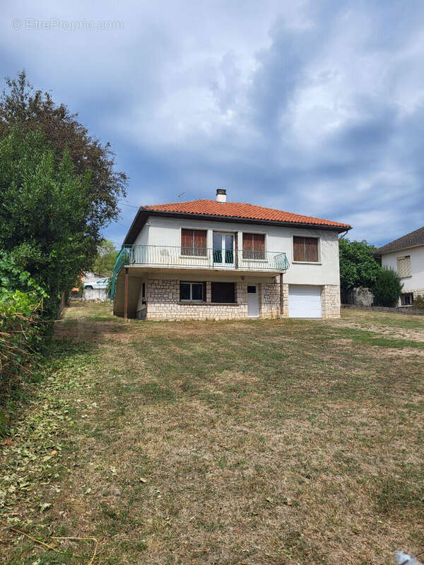 Maison à FIGEAC