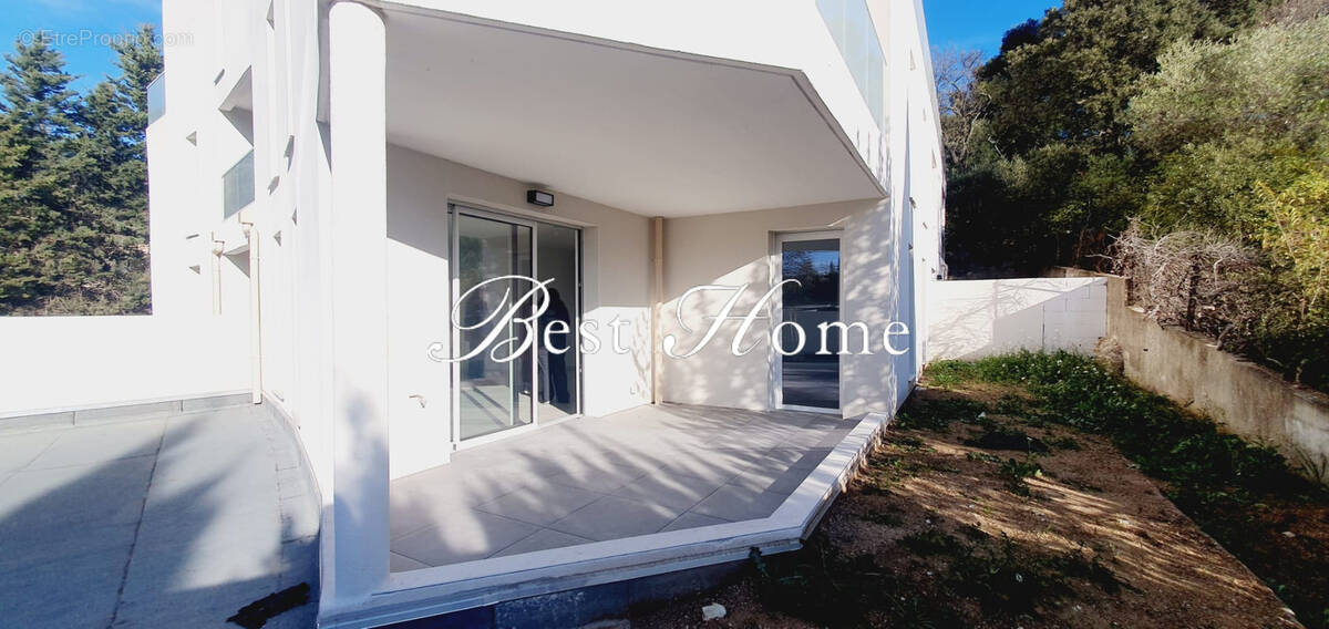 Appartement à NIMES