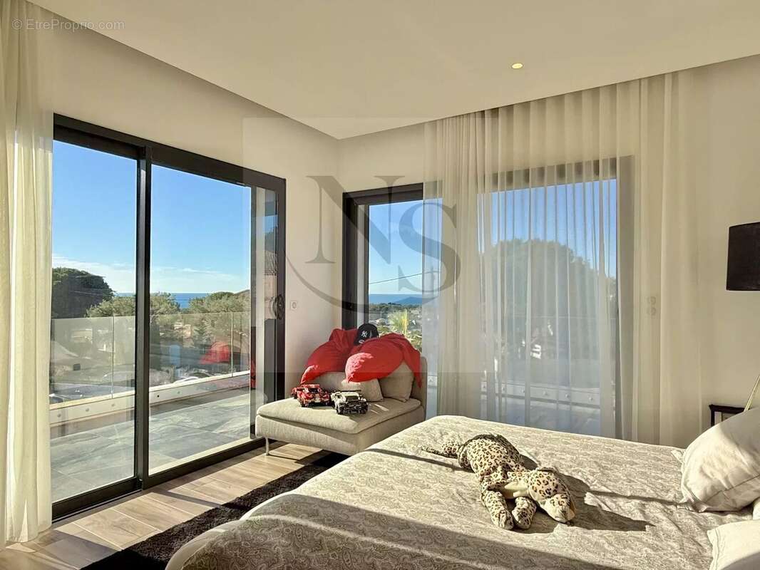 Maison à CARRY-LE-ROUET